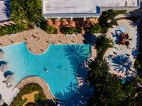 Stunning 5BR Pool Home in Resort - B&B