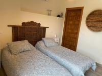 Zweibettzimmer mit Bad