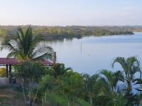 Cabana's on Gatun Lake in Arenosa - PanaLake - B&B La Arenosa