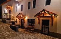 RaHouse - Self Check-in & Free Parking - Bed and Breakfast Braşov