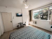 Habitación Familiar con vista lateral al mar