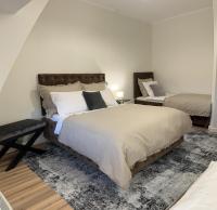 Deluxe Doppelzimmer (2 Erwachsene & 1 Kind)
