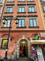 Bella Luna Luxury Suites - Chic Residence in Historic Square - Bed and Breakfast