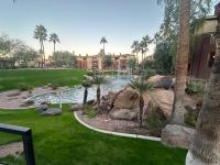 Cozy Condo in Gated Community with Pool by PHX Airport, Tempe, and Old Town - Chambres d'hôtes Phoenix