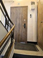 Kauno apartamentai big room king size bed - B&B
