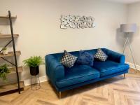 Superb City Centre Apartment in Riverside Complex - B&B York