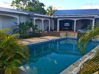 B&B Sainte-Anne - Villa Luxe Mer & Piscine - Bed and Breakfast Sainte-Anne