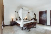 King Suite with Spa Bath