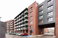 Private parking, secure building - Central apartments Old Town & Main Station - B&B