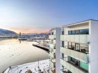 Two-Bedroom Apartment - Oceanfront