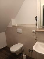 Zweibettzimmer mit Bad