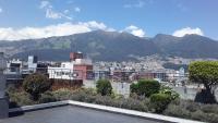 Apartment - 2Bedrooms - QueenBed - Balcony - Parking - 7thFLOOR - B&B Quito