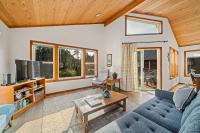 Sand Bucket - Bed and Breakfast Manzanita