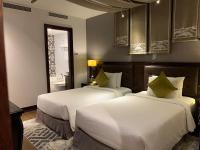 Superior Twin Room No Window (Complimentary Afternoon Tea & Minibar)