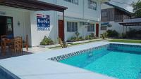 Bernis Hostel - B&B