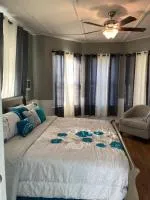 Classic King Suite Apartment - Ferienwohnung Schenectady