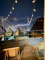 Guesthouse Elli & Cottages - B&B Stepantsminda