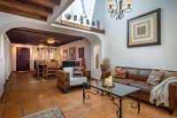 Casa Mona Lisa, a short, level walk to the cathedral - B&B San Miguel de Allende