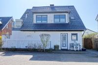 Haus Silvana, App 2 - Chambres d’hôtes Wenningstedt