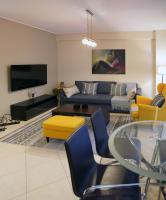 Stylish house 10 min to the Lake - B&B Giannina