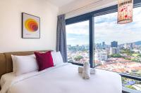 ❈ Tropicana 218 by ALV Suites ❈ - Bed and Breakfast George Town