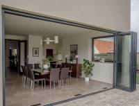 Luxury villa near Prague with pool and tennis court - B&B Čestlice