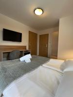 Camera Matrimoniale con Vista Montagna