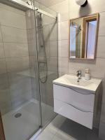 Camera Matrimoniale con Vista Montagna