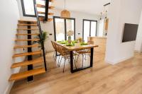 Casa con piscina a 5 km del centro de Sevilla - B&B Camas