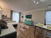 Golden Airport Residence - Ferienwohnung