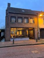 La Petite Fleur - Bed and Breakfast
