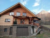 B&B Dragoslavele - CASUTA CU SINDRILA - Bed and Breakfast Dragoslavele