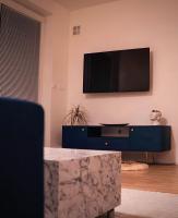 New-built city center apt w. Tatra mountains views - Chambres d'hôtes Liptovský Mikuláš