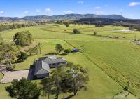 Harkham House - Stunning Property! - B&B