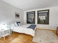 Quiet 1 Bed Studio Heart of Downtown - B&B Des Moines