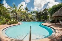 B&B Stock Island - Coral Villa by AvantStay Close 2 DT Key West Shared Pool Month Long Stays Only - Bed and Breakfast Stock Island