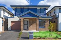 Leppington 5Br house near Woolworths Tran station - B&B Leppington