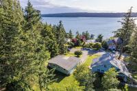 B&B Langley - Wolf Beach Cottage by AvantStay Harbor Views - Bed and Breakfast Langley