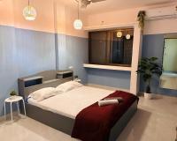B&B Pune - Jade Apartments- WiFi AC Smart Tv Kitchen - Bed and Breakfast Pune