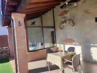 Apartamento Buenavista con Jacuzzi y Jardín privado en Abadia ATT-CC-0608 - Chambres d'hôtes Abadía