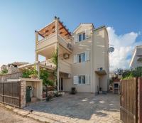 Apartments Vucica, Sevid - B&B
