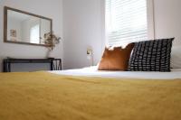 Modern Home In Heart Of Downtown Klamath Falls - B&B Klamath Falls