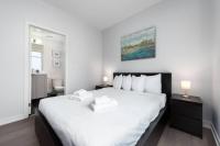 Toronto Condo with a View, St. Lawrence Market - B&B Toronto