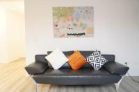 B&B Teltow - Former Berlin Wall high-end kitchen 3 bedroom apartment - Bed and Breakfast Teltow