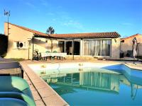 Gîte du Midi de Saint-Porchaire - Charmante maison de vacances avec piscine chauffée - Chambres d'hôtes Saint-Porchaire