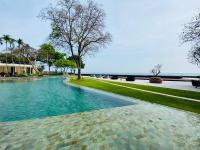 2 Bedroom oceanfront condo - Bed and Breakfast