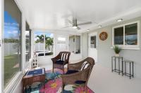 Couples Retreat, Hot Tub, 4 mins to Beach - Ferienwohnung