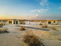 Starlit Dunes - Spa, pool table, bocce, table tennis & endless views - B&B