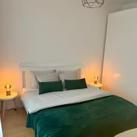 19th FLOOR APARTMENT FREE PARKING & VIEW - Chambres d’hôtes Bratislava