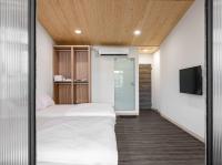Quadruple Room with Private Bathroom